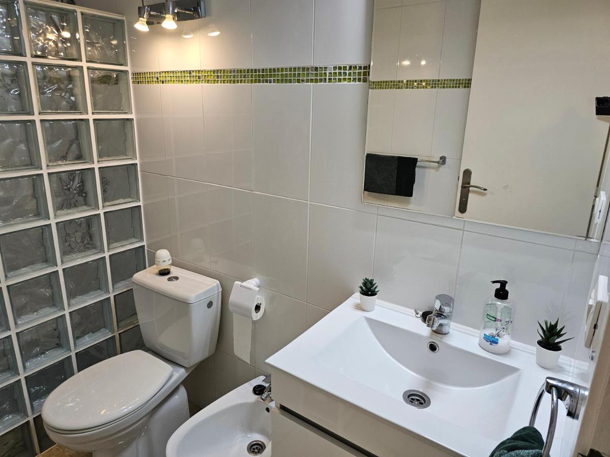 Casa Palmera 3 Only 150 Metres To The Beach, Heated Pool, Wifi, Sat-Tv, Balcony Arona  Exterior foto